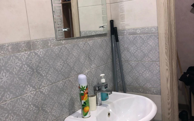 Na Ulitse Blyukhera 10 Flat