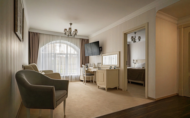 Отель Домъ купчихи Глинкиной 4*