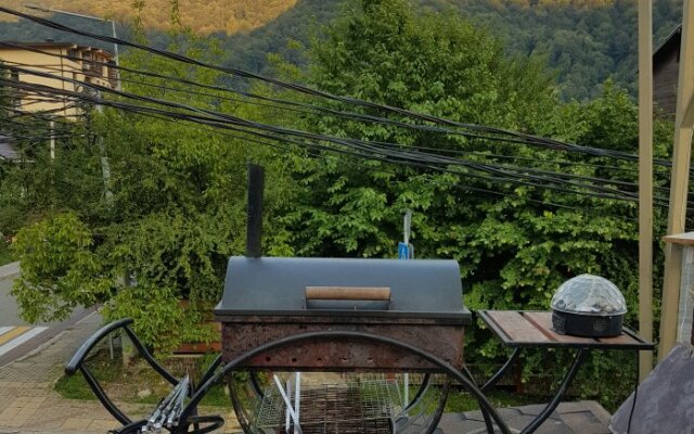 Na Polyane Guest house