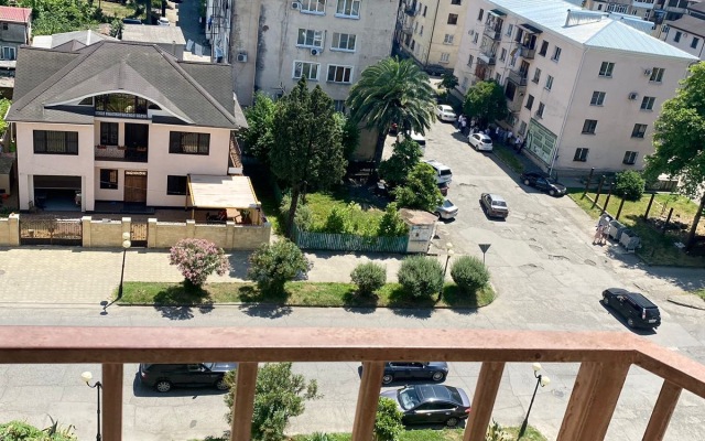 V Tsentre Sukhuma Flat