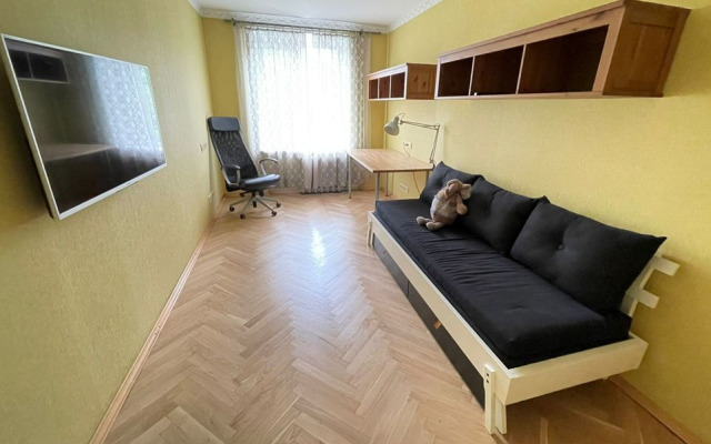 Na Ulitse Zhukovskogo 10 Flat