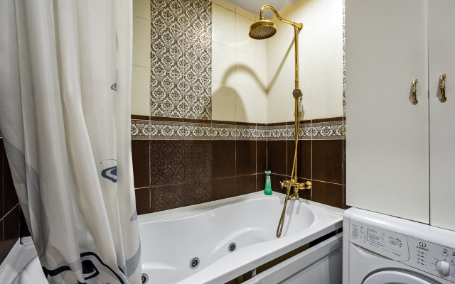 Апартаменты шикарная двушка на улице Федора Полетаева