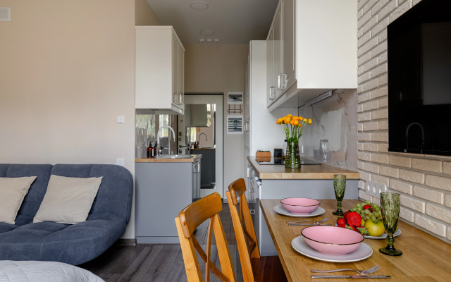 Metropol y Tropicheskogo Parka Apartments 3