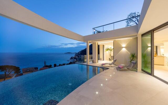Paradise Villa