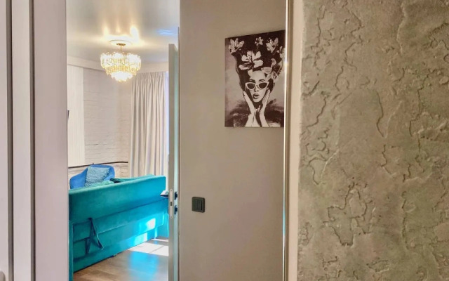 Paradeaparts na Pervomayskoy 13A 1 Apartments