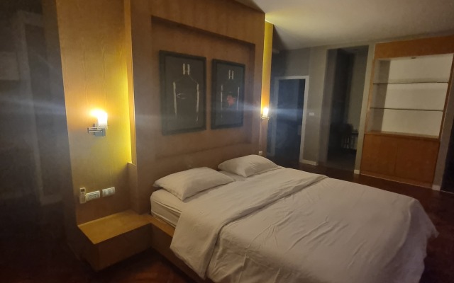 Luxury Seaview Penthouse Duplex Apartments