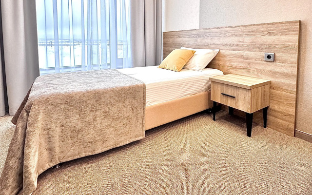 Kristall Hotel