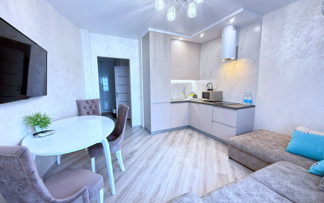 Novye Mgapart с 2 S/u i Domashnim Uyutom Apartments