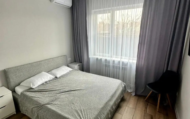 Частный дом Уютный с баней и большим бассейном