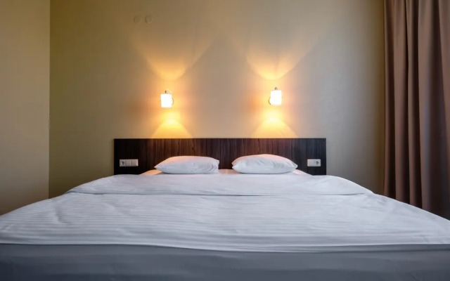 Komatek Hotel