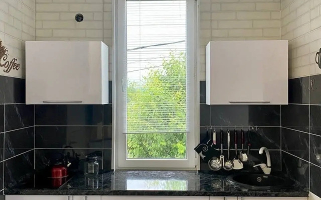 Studiya Bakinskaya 26/1-15 Flat