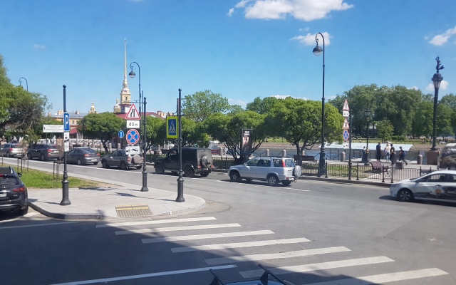 Апартаменты Белый Бегемот у Петропавловки