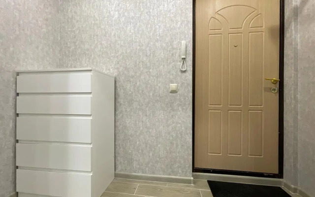 Na Vokzalnoy 1-43 Flat
