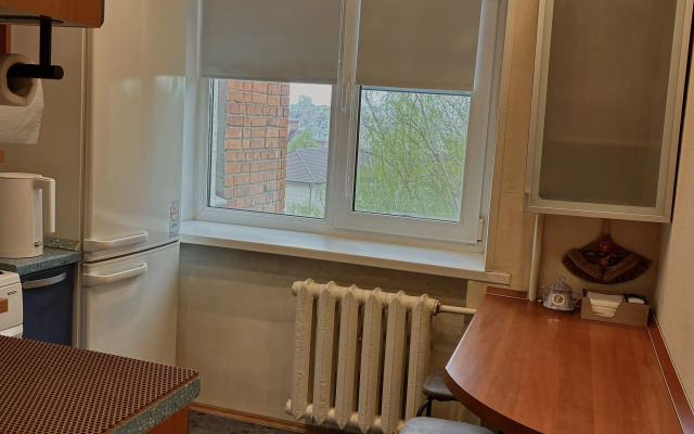Velikolepnaya Trekhkomnatnaya Kvartira V Samom Tsentre Tuly Flat