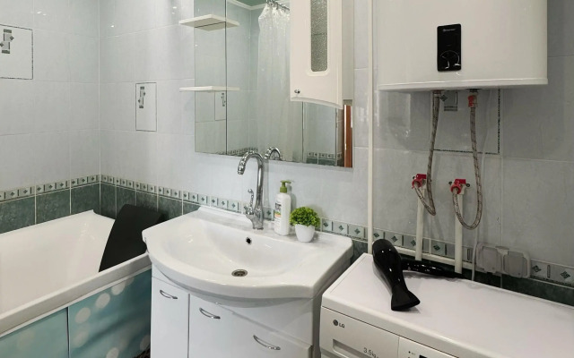 Dvukhkomnatnaya kvartira v tsentre goroda Flat