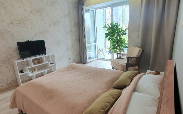 Zolotye Dyuny Flat