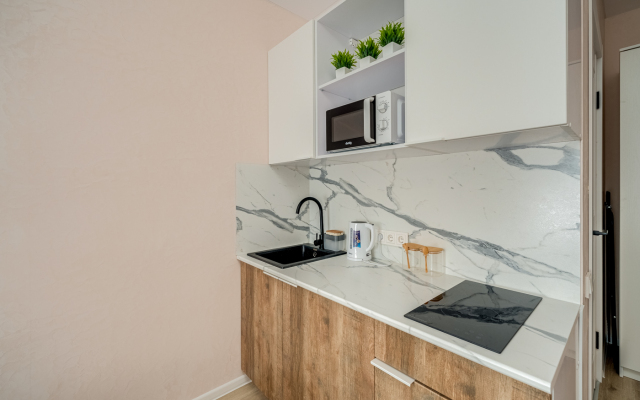 Апартаменты №2 Комфортно и Точка на Азовской 13