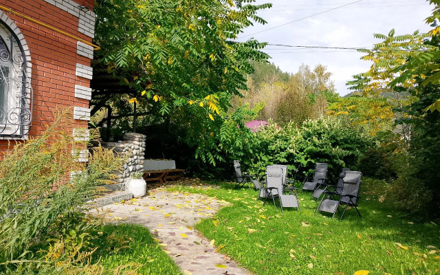 Частный дом Орешек