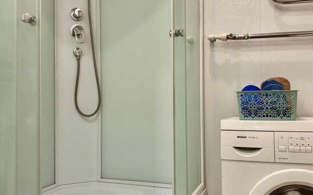 Paporotnik Sovremennyj ZHK Udobnyj Vyezd na Istochnik Apartments