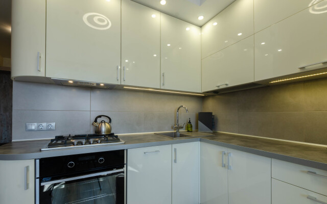 Na 12m Etazhe Flat