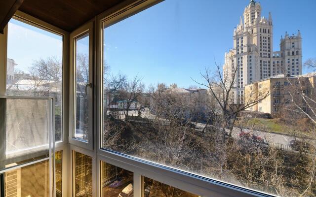 Yauzskaya 6-8к1с3 Apartments