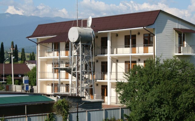Amina Beach Guest House