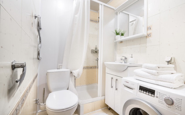 V Tsentre Minska Na Prospekte Nezavisimosti 13 Apartments