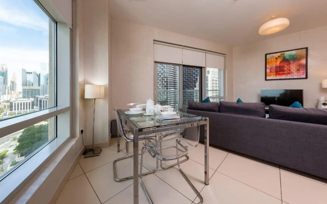 Апартаменты The Lofts Downtown Views