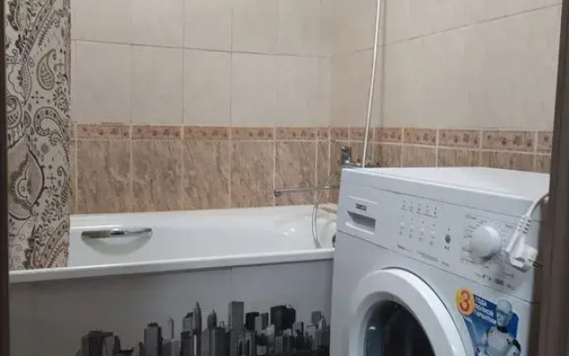 Yevrodvushka U Tsentra Almazova Flat