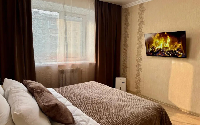 Квартира на Междуречьи улица Ушакова