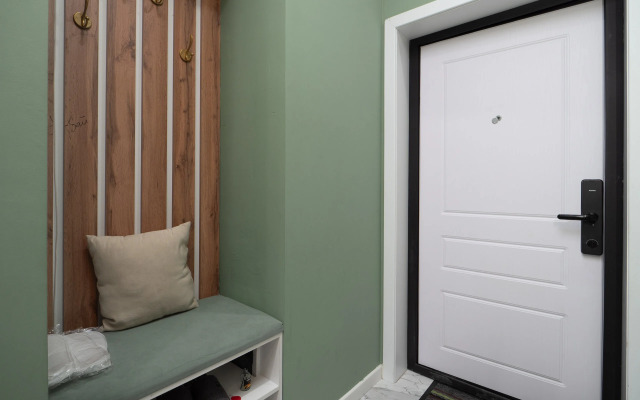 Апартаменты Трехкомнатные стильные возле Меги