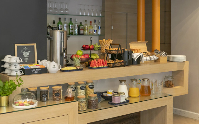 Апарт-отель Liv'Inn Aparthotel