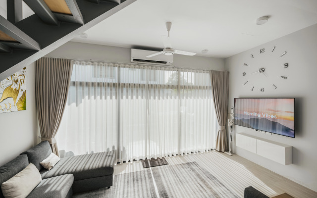 Riana Town Private house