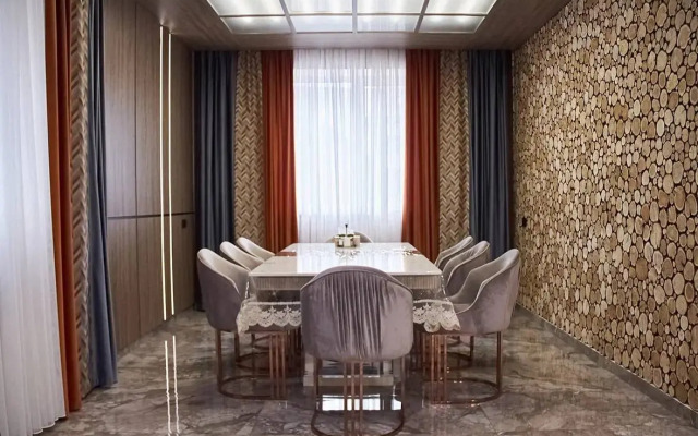 Banya V Tsentre Tyumeni Private House