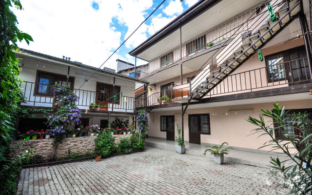Yelena Guest House