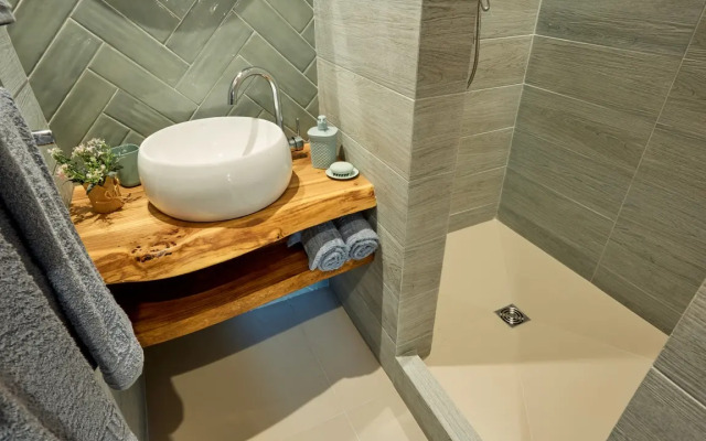 Апартаменты На Панской 3