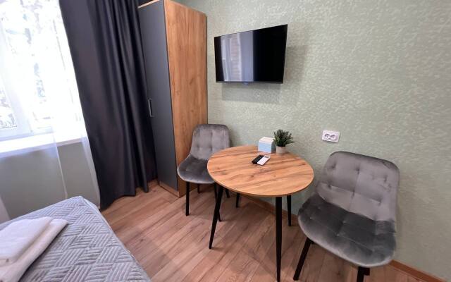 s Khoroshim Remontom v Tolyyatti Apartament