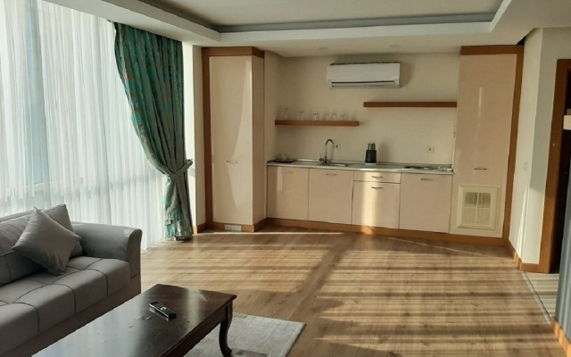 Myy Suites Apart-Hotel