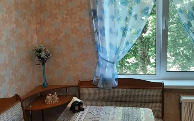 Квартира 1-й Микрорайон 8