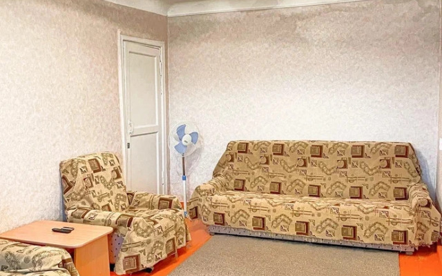 Na Geologicheskoy ulitse 20 Flat