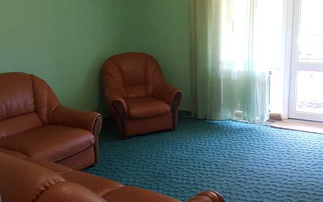 Na Zayachyey Polyane Guest house