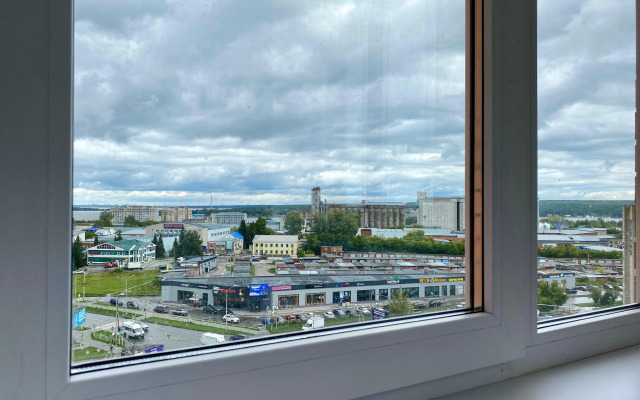 V Centre Berdska OTDYH na 4 gostej Apartments