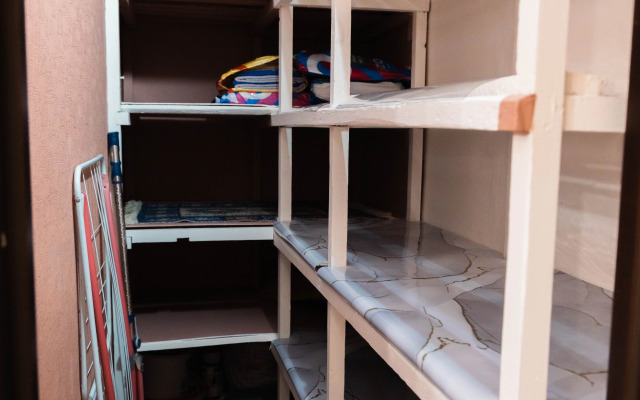 V Samom Serdtse Smolenska Flat