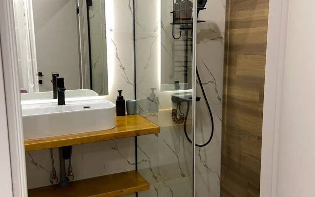 Частный дом Современный большой дом с баней