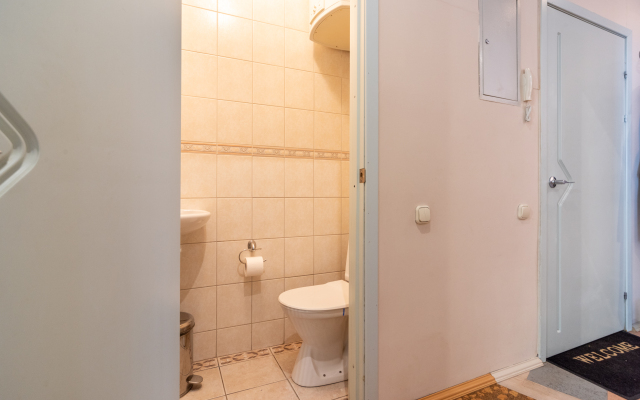 Gm Trekhkomnatnaya V 2kh Shagakh Ot Kremlya Apartments