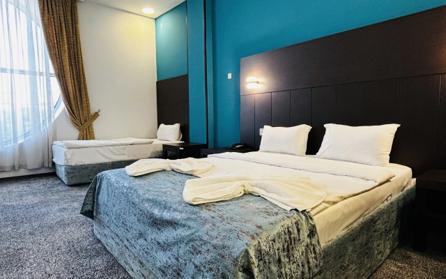 Hotel Crossway Baku