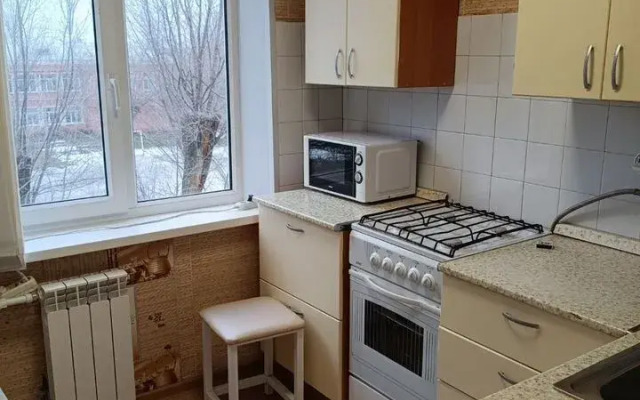 Квартира двухкомнатная на улице Кузнецова 9