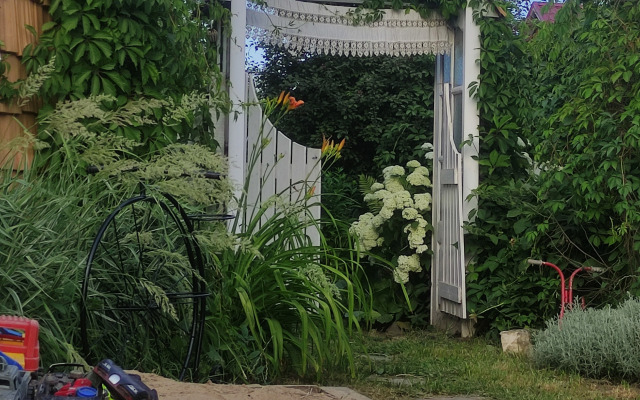 Lisapedovo Guest House