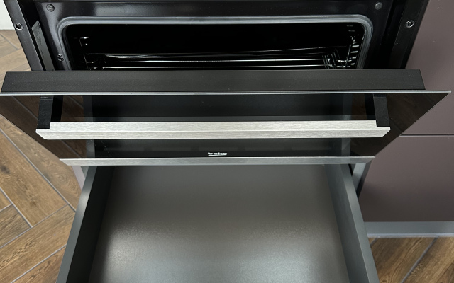 Квартира Двухкомнатная квартира в зеленом районе