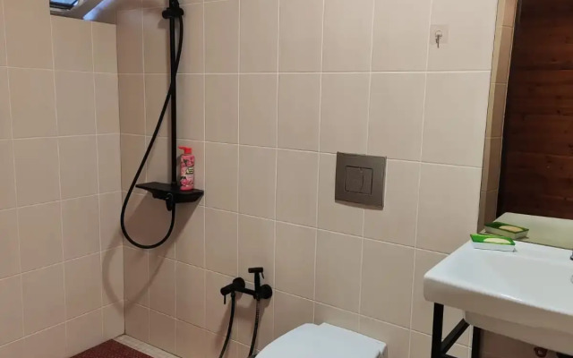 Частный дом Дом в байдарской долине